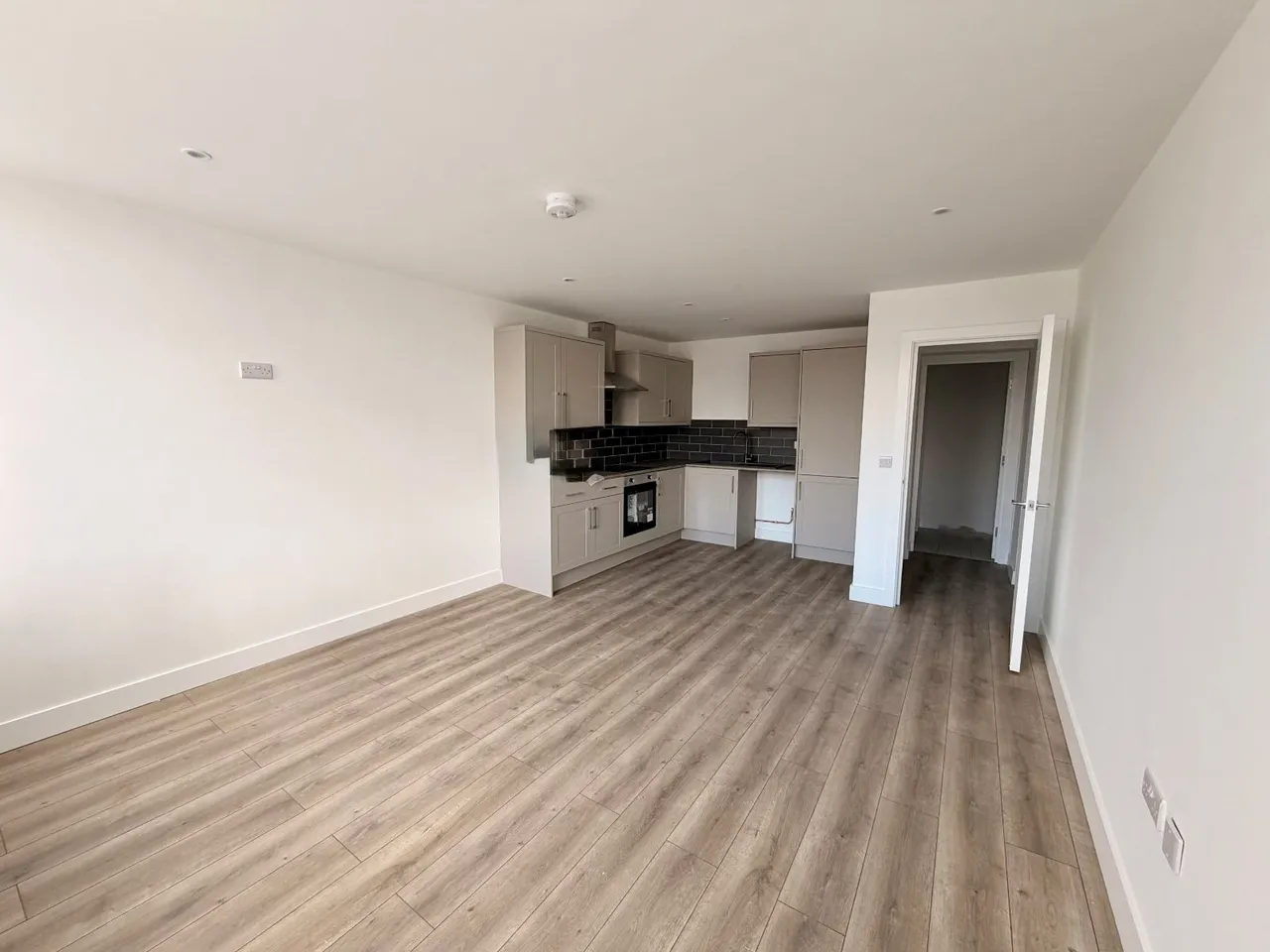 2 bed flat to rent, Westgate, Rotherham, S60