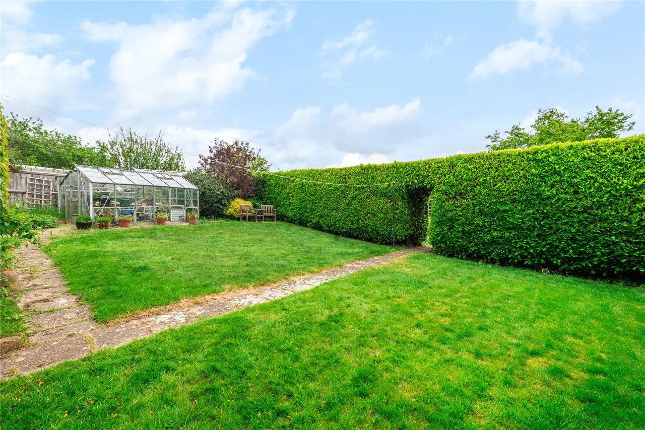 Orlingbury Road, Pytchley, NN14, photo 11