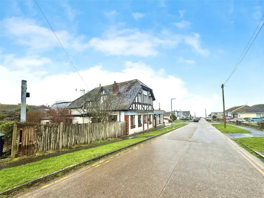 Steyning Avenue, Peacehaven, East Sussex, BN10, photo 4