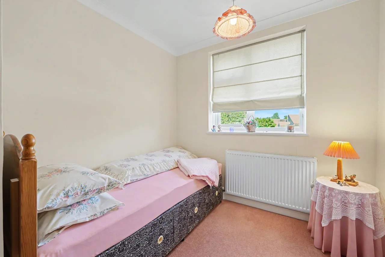 Wych Elm Close, Great Glen, LE8, photo 24