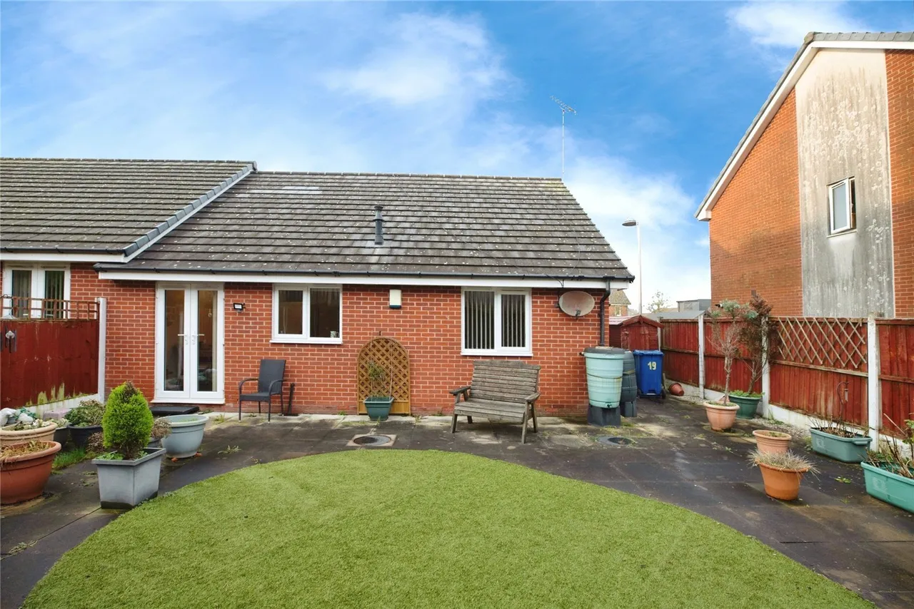Mosley Walk, Blackburn, BB2, photo 18