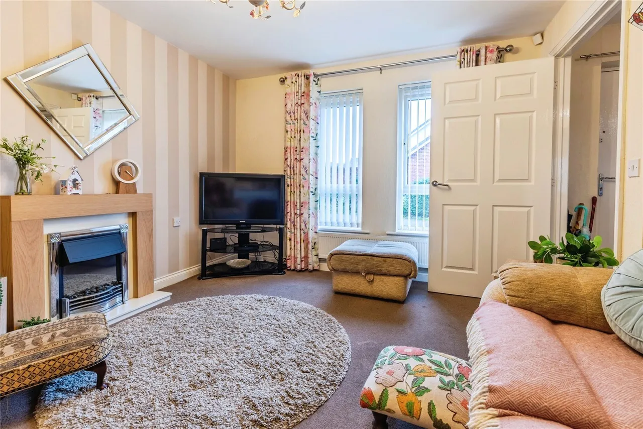 Mosley Walk, Blackburn, BB2, photo 3