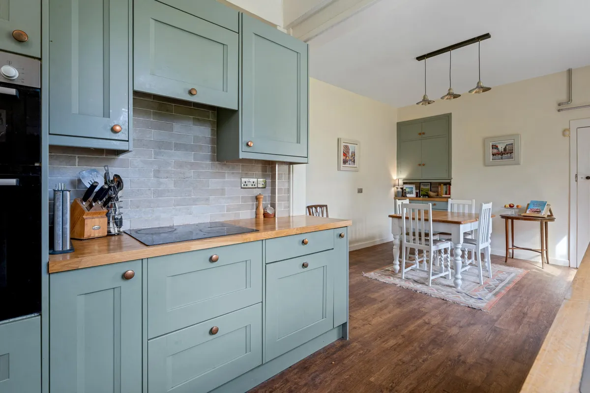 Brownhill Crescent, Rothley, LE7, photo 12