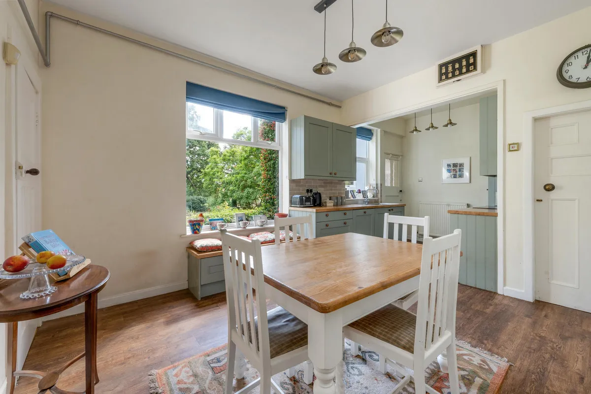 Brownhill Crescent, Rothley, LE7, photo 11