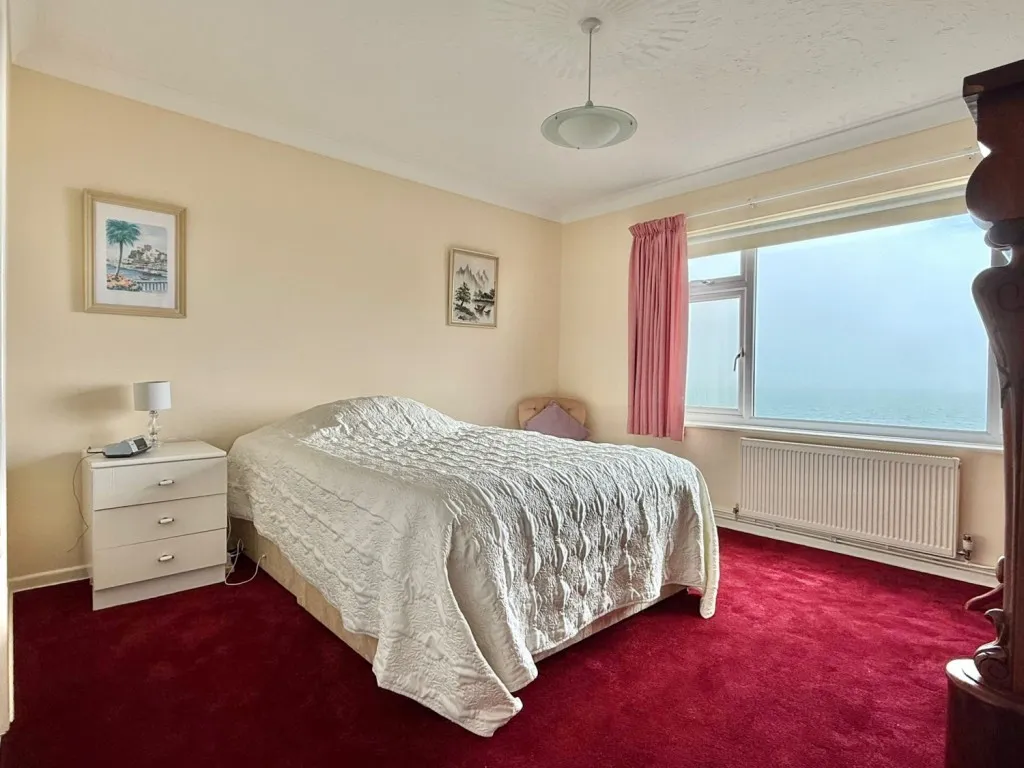 Whitby Road, Milford on Sea, SO41, photo 8