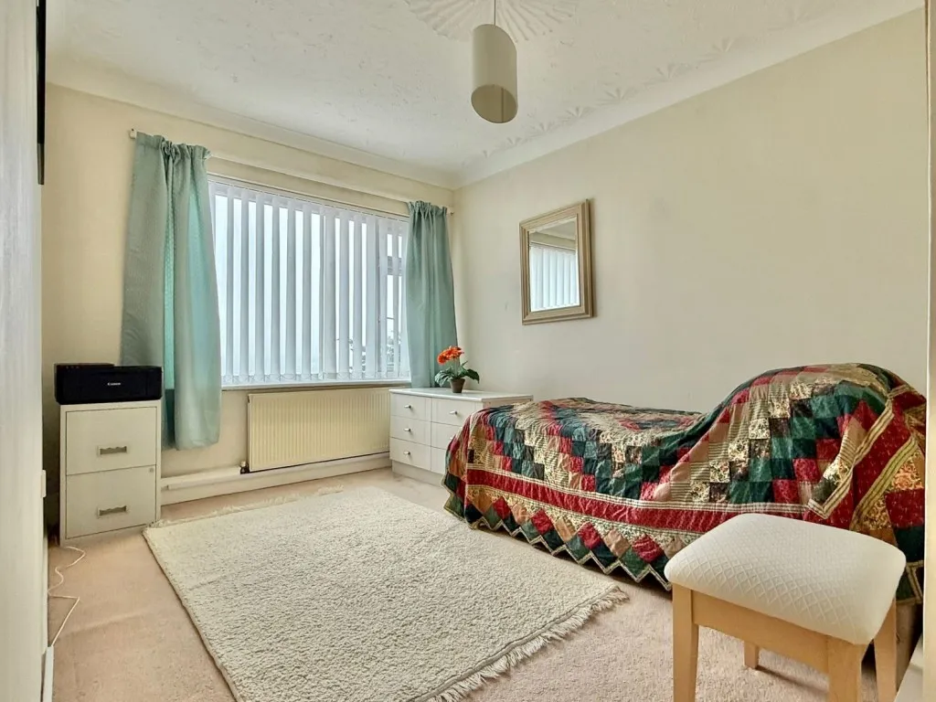 Whitby Road, Milford on Sea, SO41, photo 5