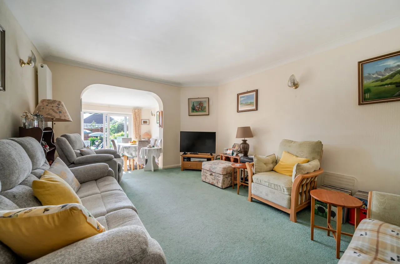 Lewis Road, Lancing, BN15, photo 2