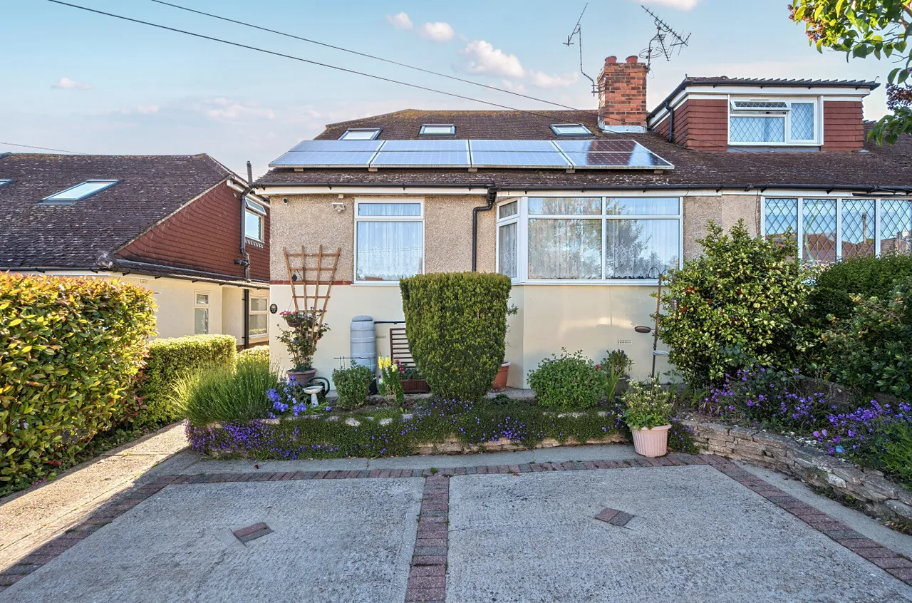 4 bed house for sale, Lewis Road, Lancing, BN15