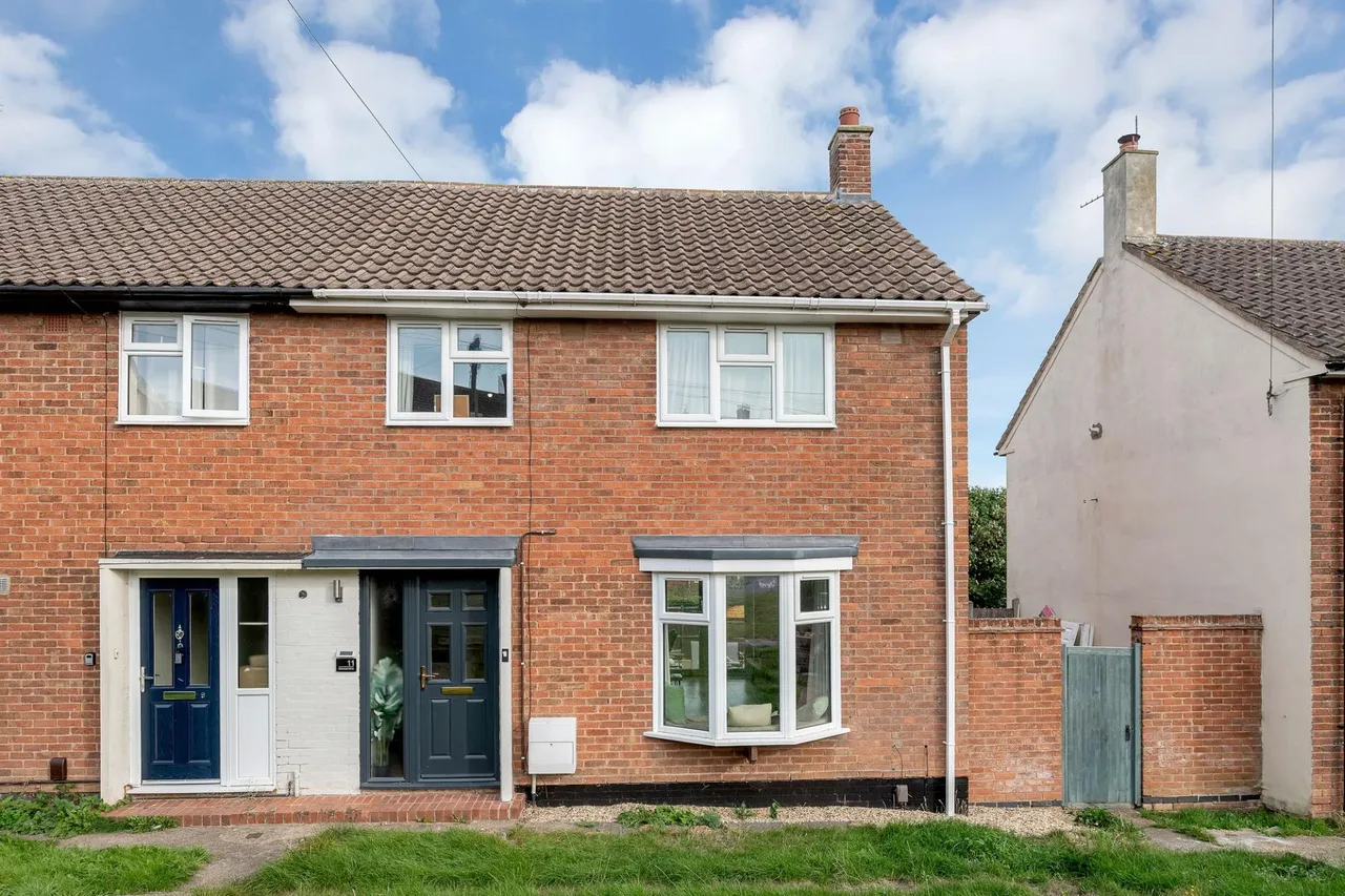 3 bed house for sale, Sherwood Drive, Melton Mowbray, LE13