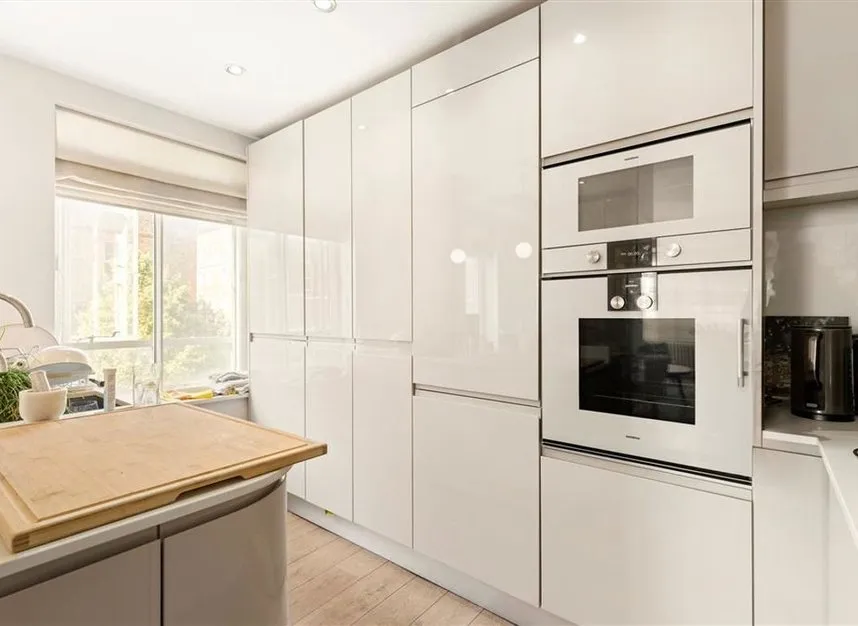 Weymouth Street, Marylebone, W1G, photo 3