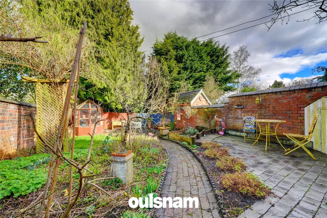 Swan Street, Alvechurch, Birmingham, Worcestershire, B48 7RR, photo 3