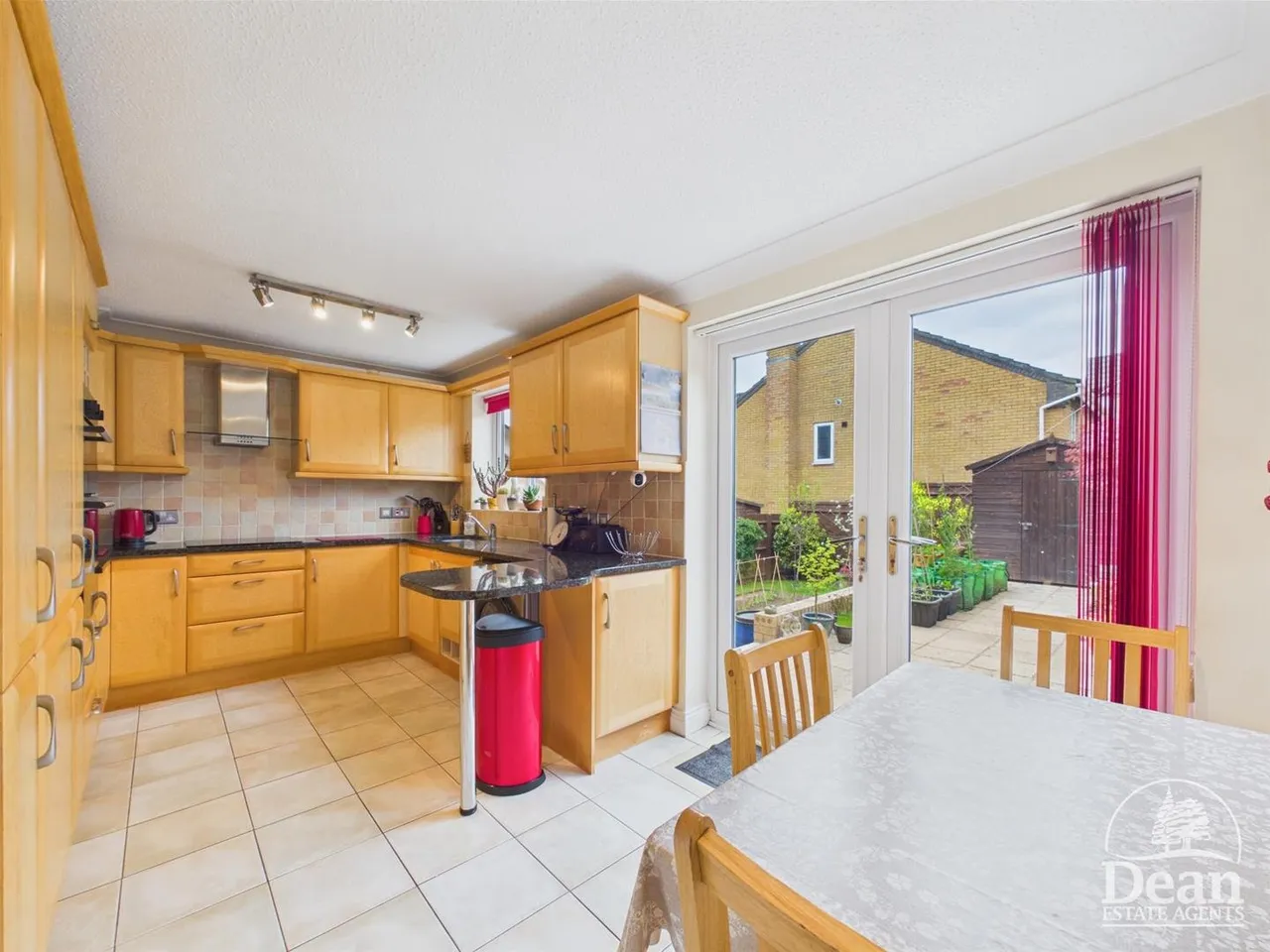 Sabrina Way, Lydney, photo 5