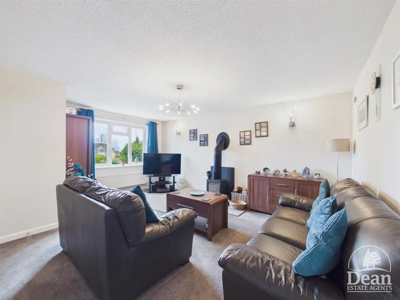 Sabrina Way, Lydney, photo 2