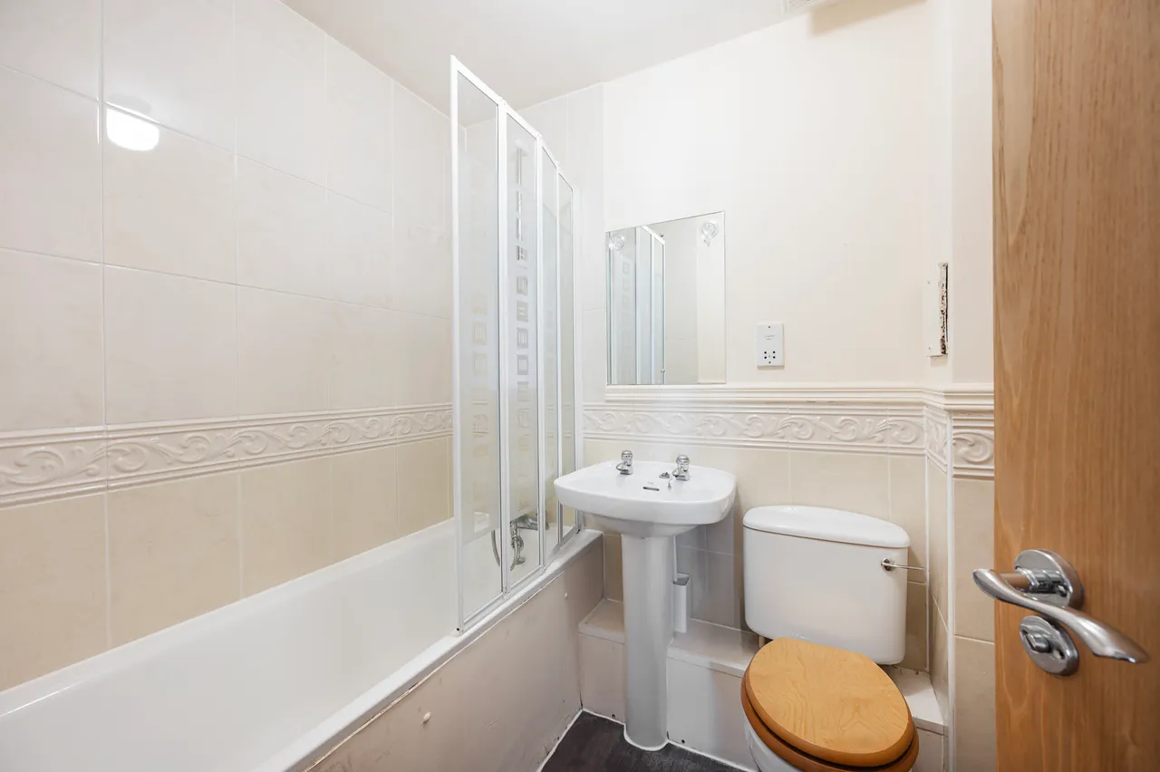 Flat 8, 54 Folgate Street, London, photo 7