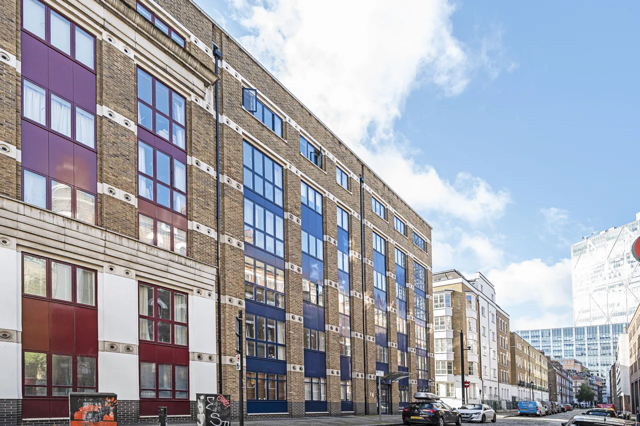 2 bed flat for sale — Flat 8, 54 Folgate Street, London