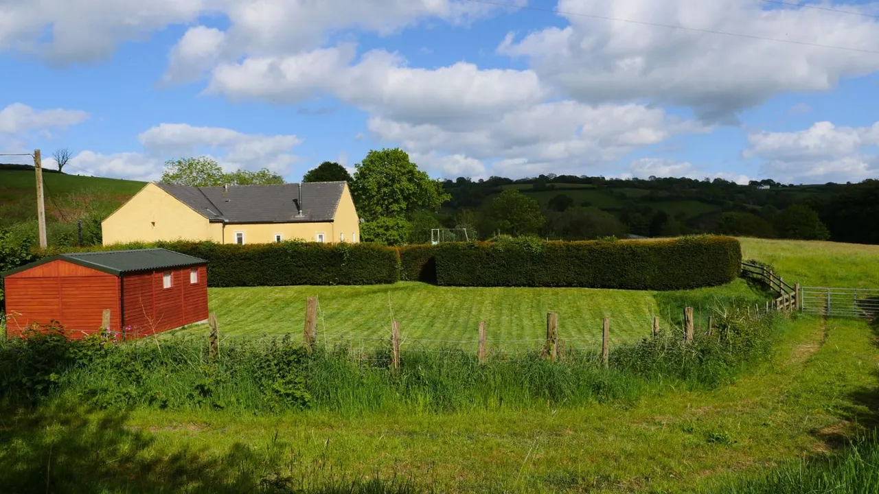 Ty'r Felin, Felingwm Uchaf, SA32, photo 48