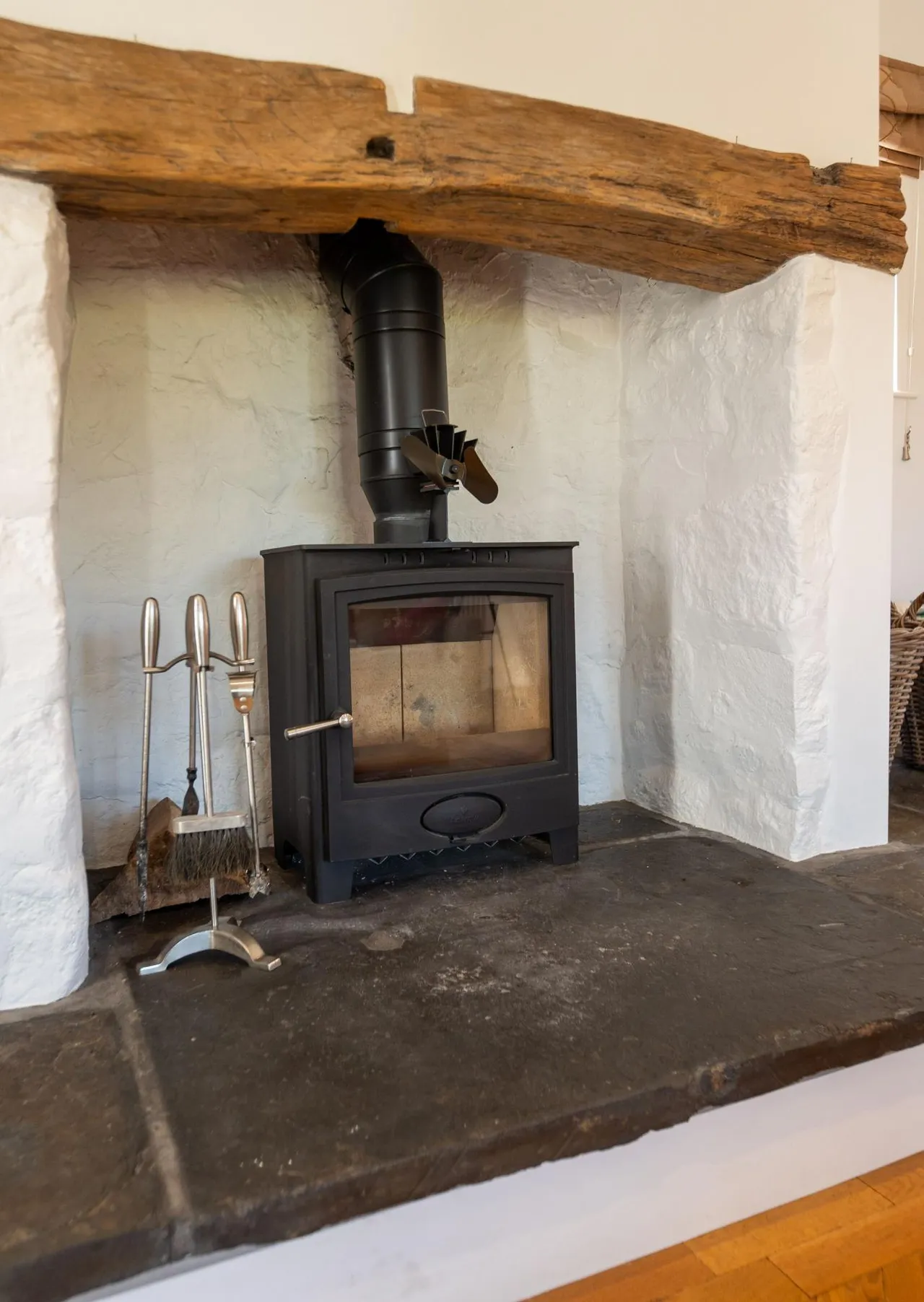 Ty'r Felin, Felingwm Uchaf, SA32, photo 13