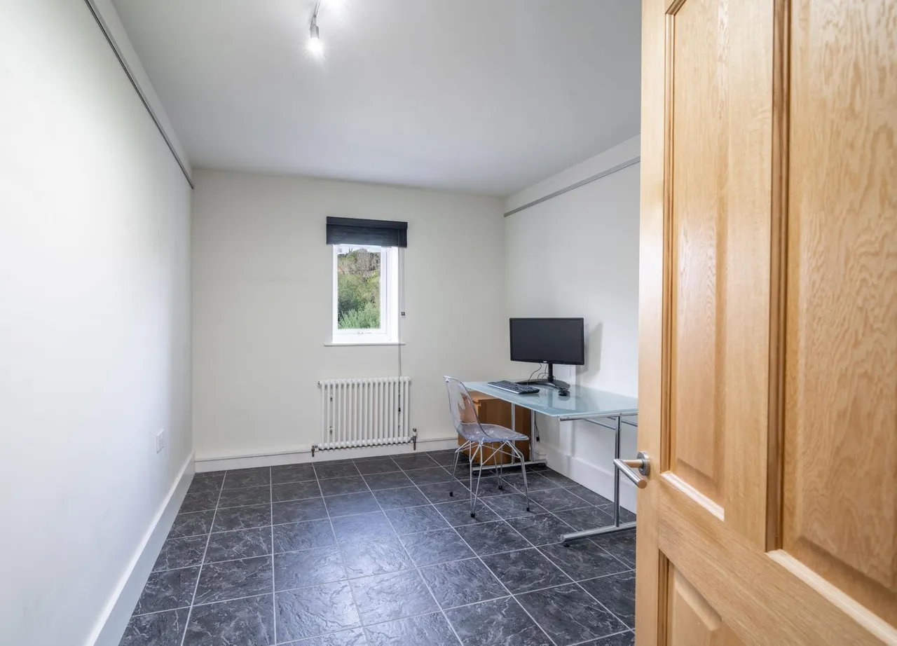 Ty'r Felin, Felingwm Uchaf, SA32, photo 20