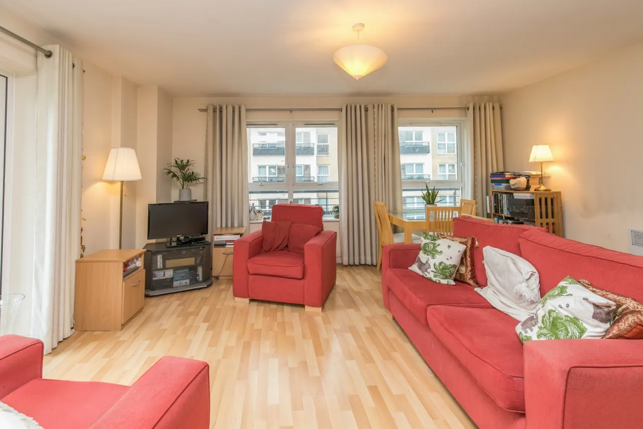 Lanadron Close, Isleworth, TW7, photo 4