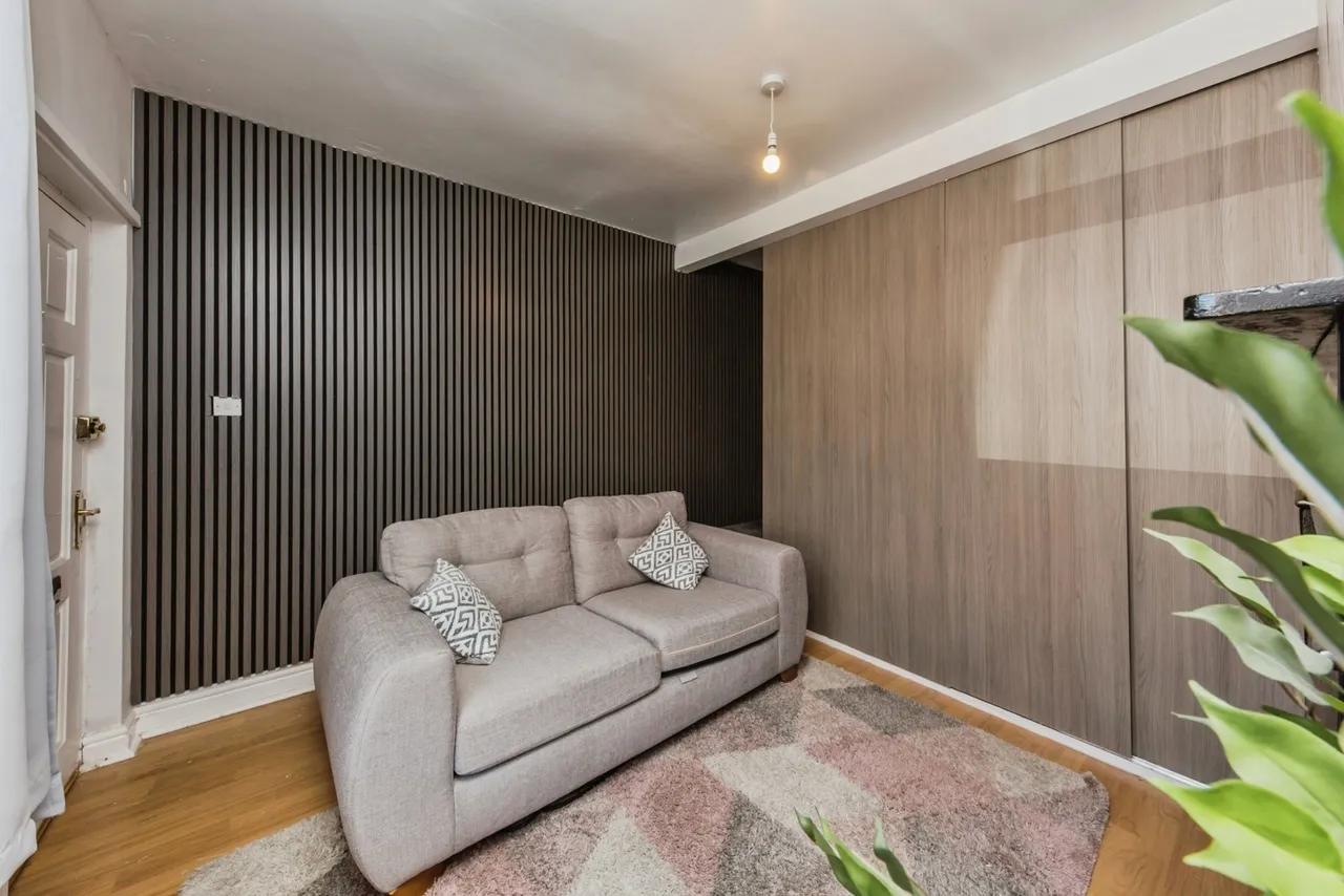 Pitt Street, Macclesfield, Cheshire, SK11, photo 8