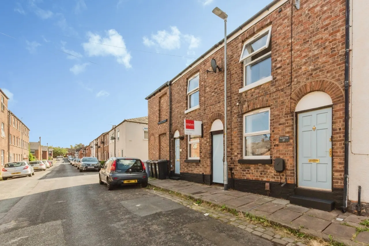 Pitt Street, Macclesfield, Cheshire, SK11, photo 12