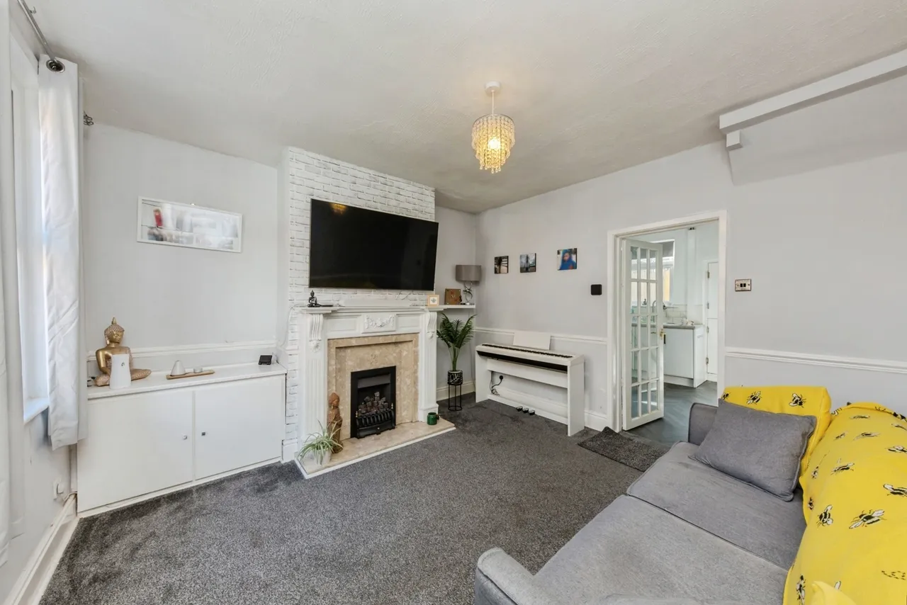 Pitt Street, Macclesfield, Cheshire, SK11, photo 14
