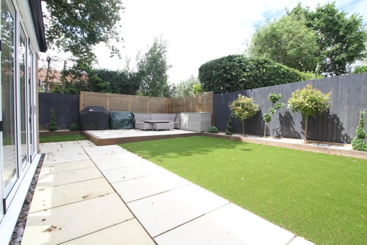 Arden Close, Balsall Common, photo 4