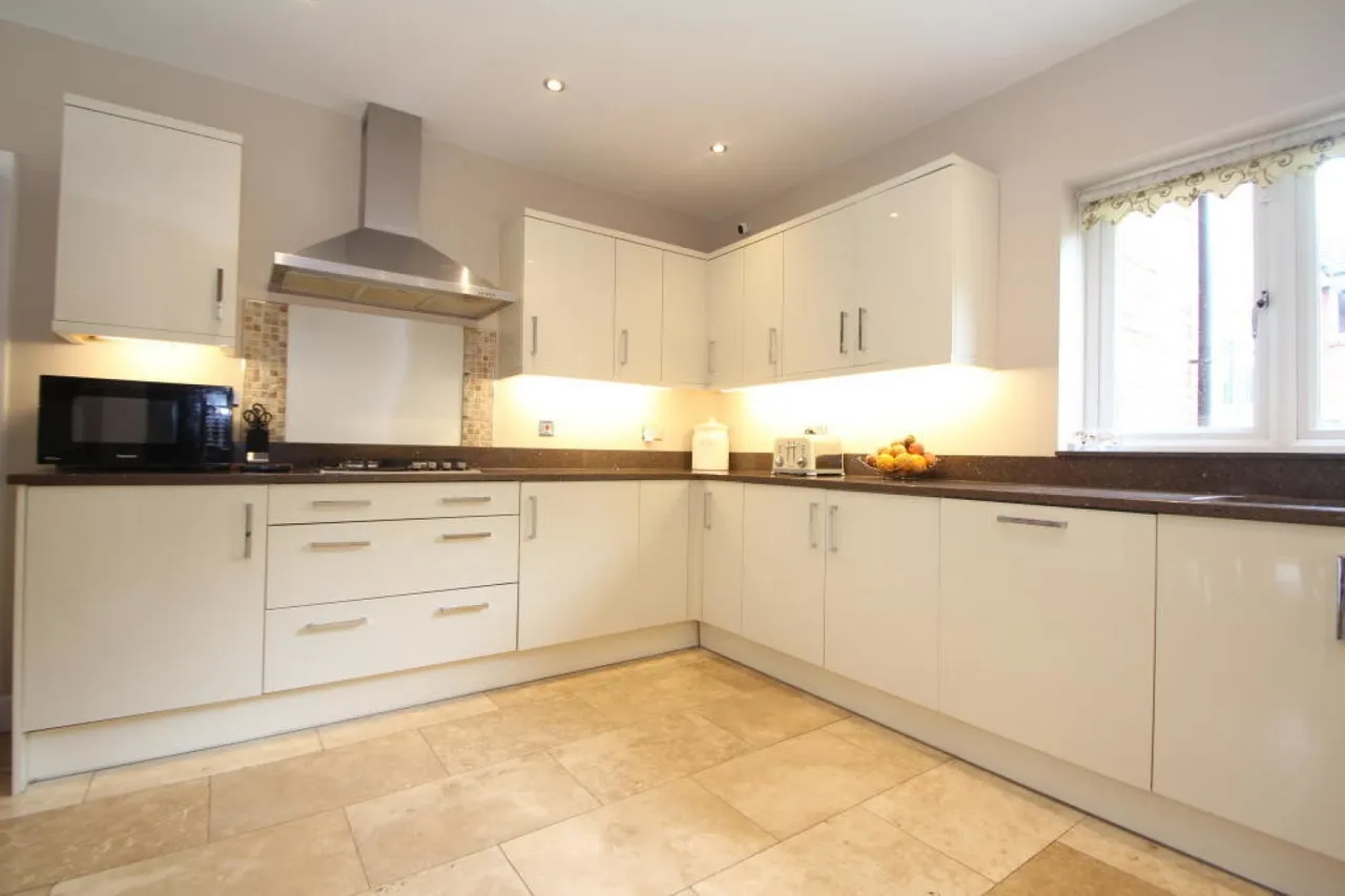 Arden Close, Balsall Common, photo 8
