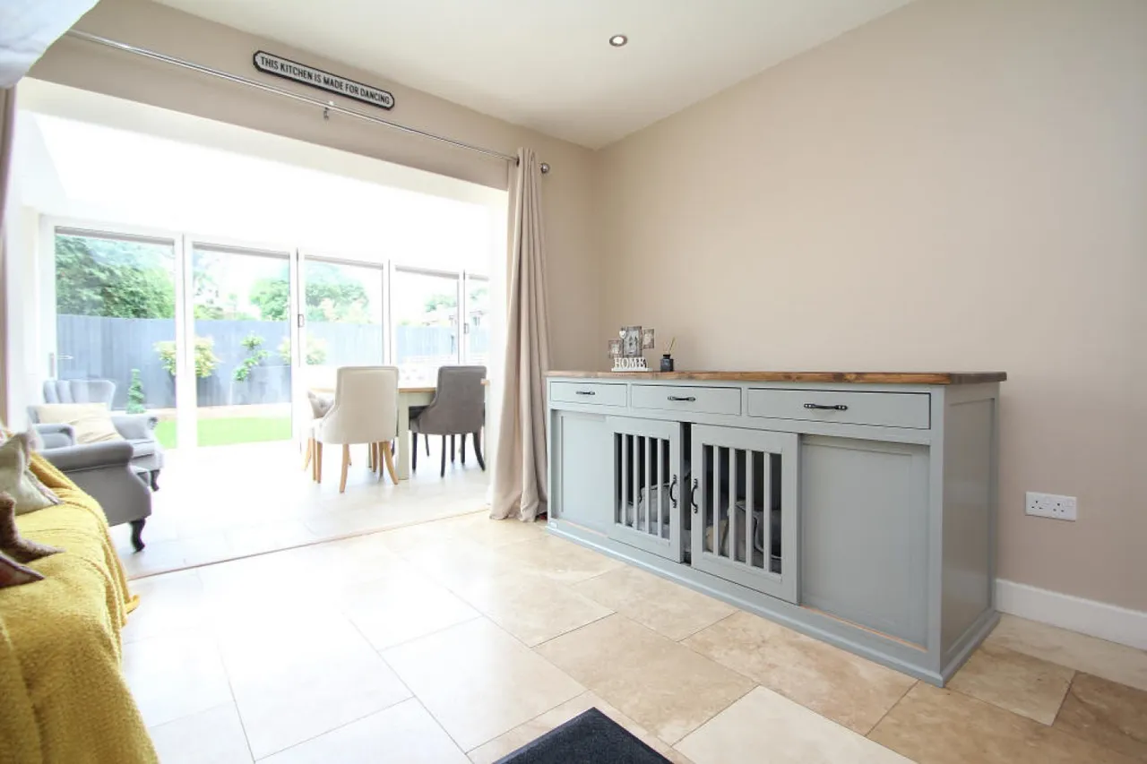 Arden Close, Balsall Common, photo 10