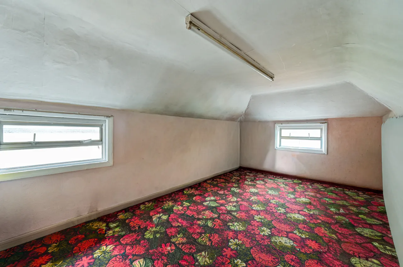 143 Longley Road, London, photo 10