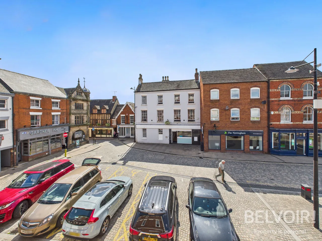 2 bed flat to rent — Market Place, Uttoxeter, ST14