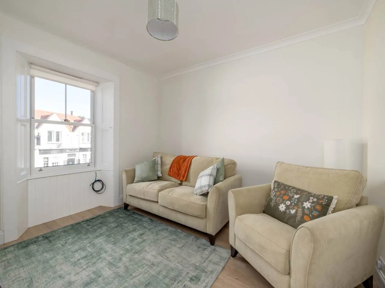 Main Street, Davidson Mains, EH4, photo 2