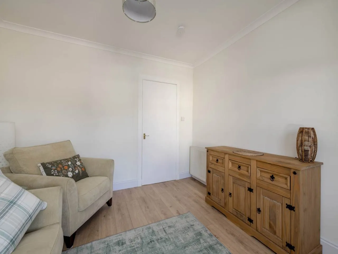 Main Street, Davidson Mains, EH4, photo 4