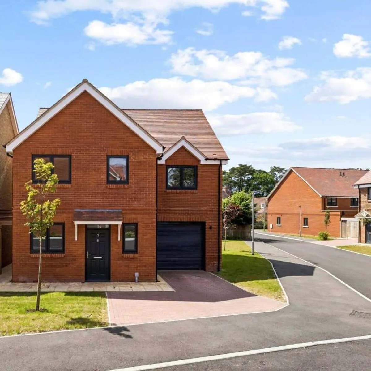 Hind Gardens, Hindhead, GU26, photo 10