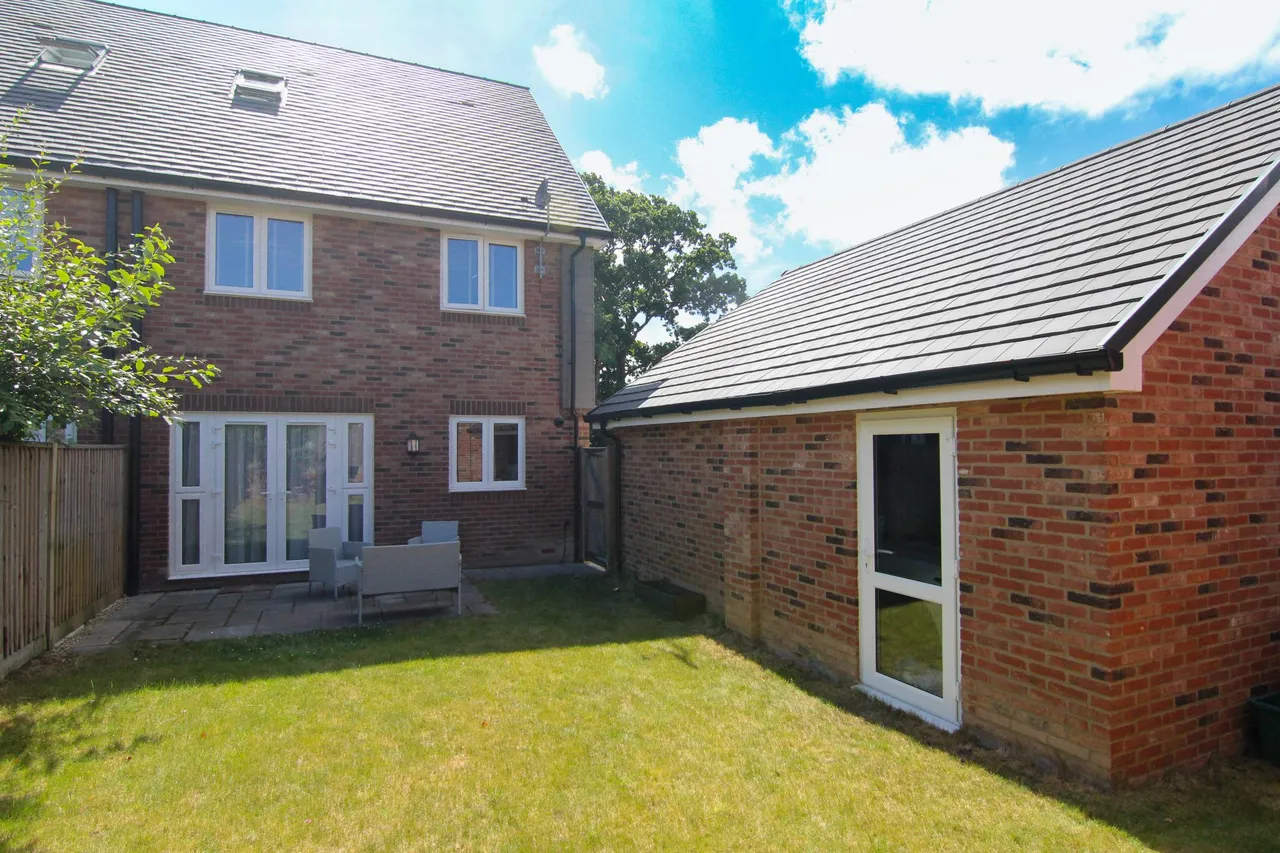 Heathpoult Road, Verwood, BH31, photo 30
