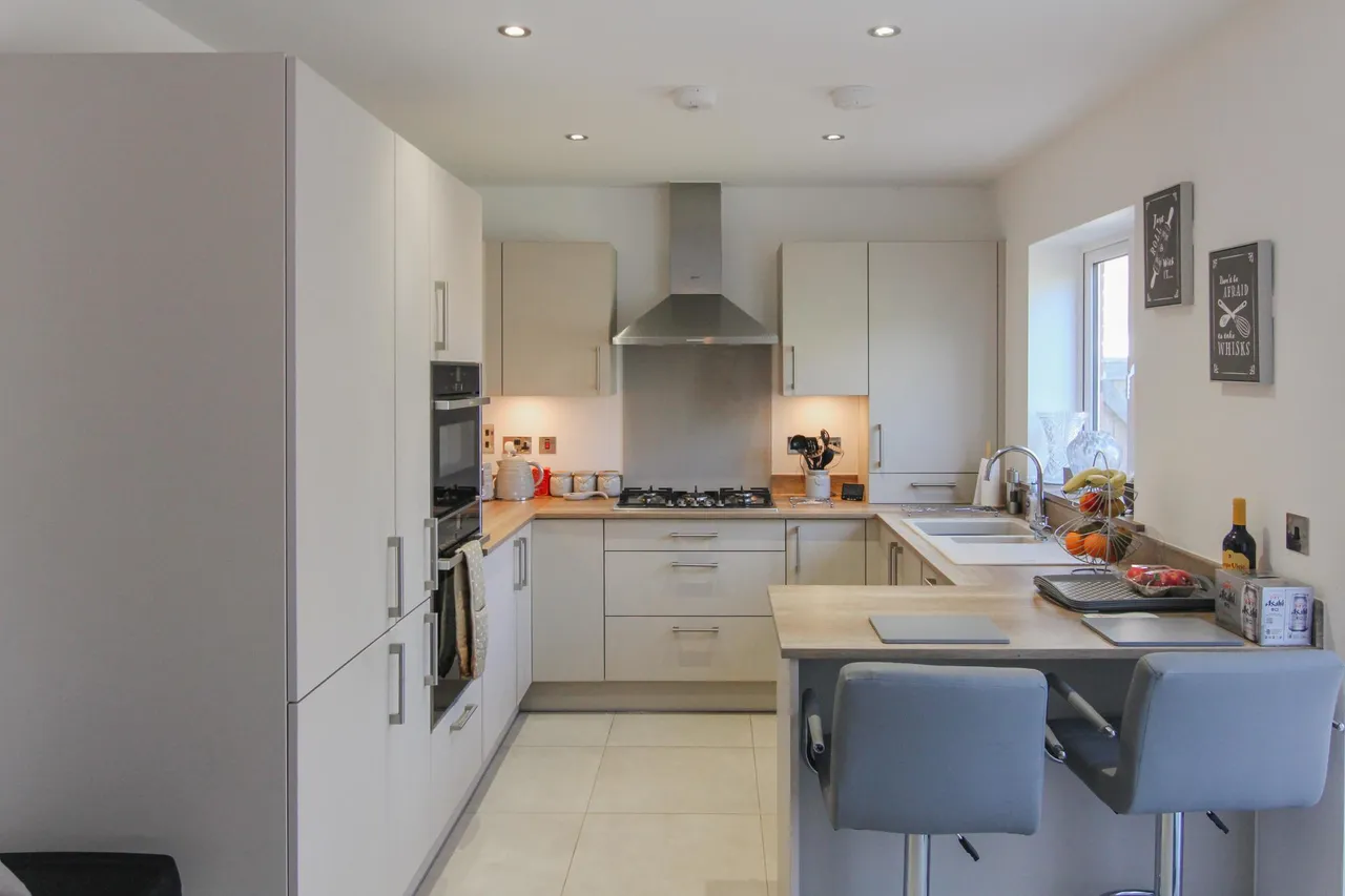 Heathpoult Road, Verwood, BH31, photo 4