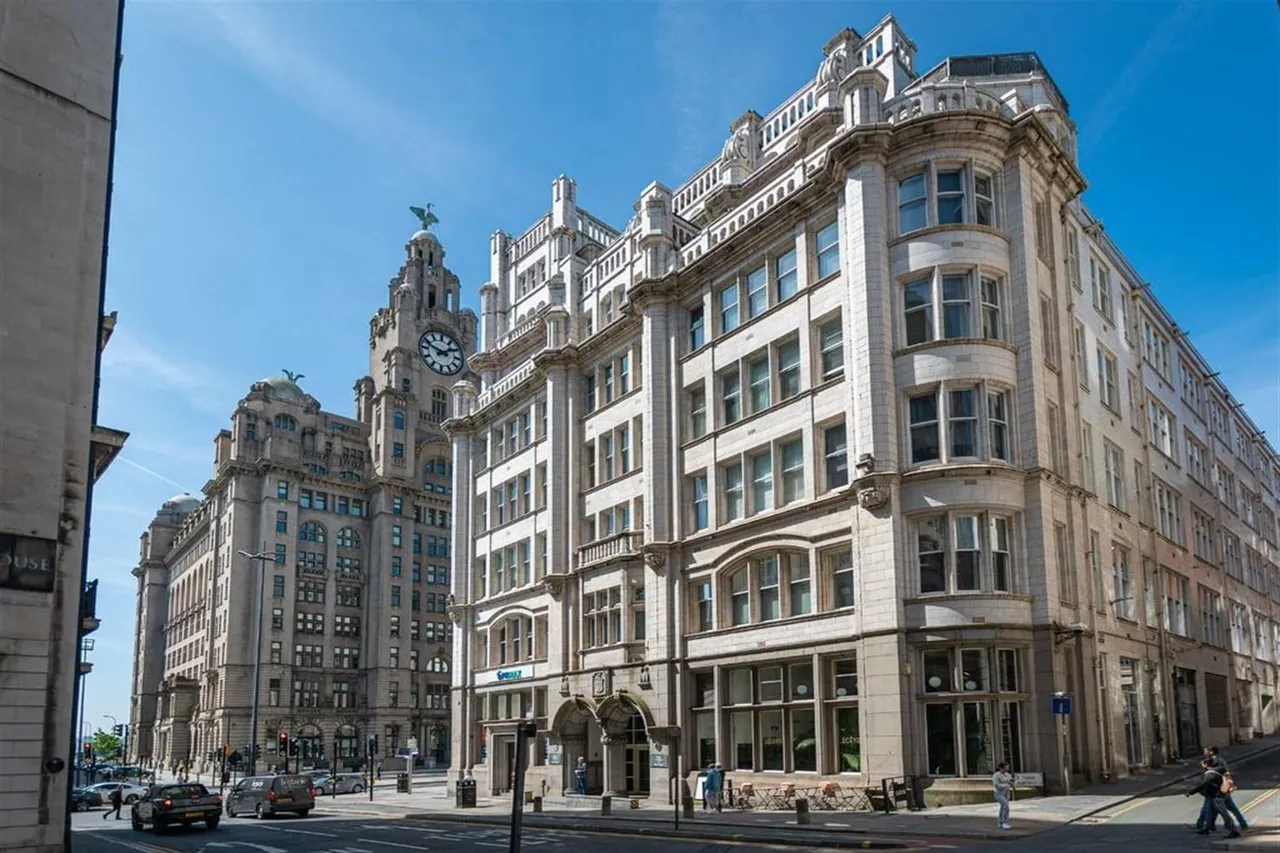 1 bed flat for sale — Tower Building, 22 Water Street, Liverpool, L3 1BA