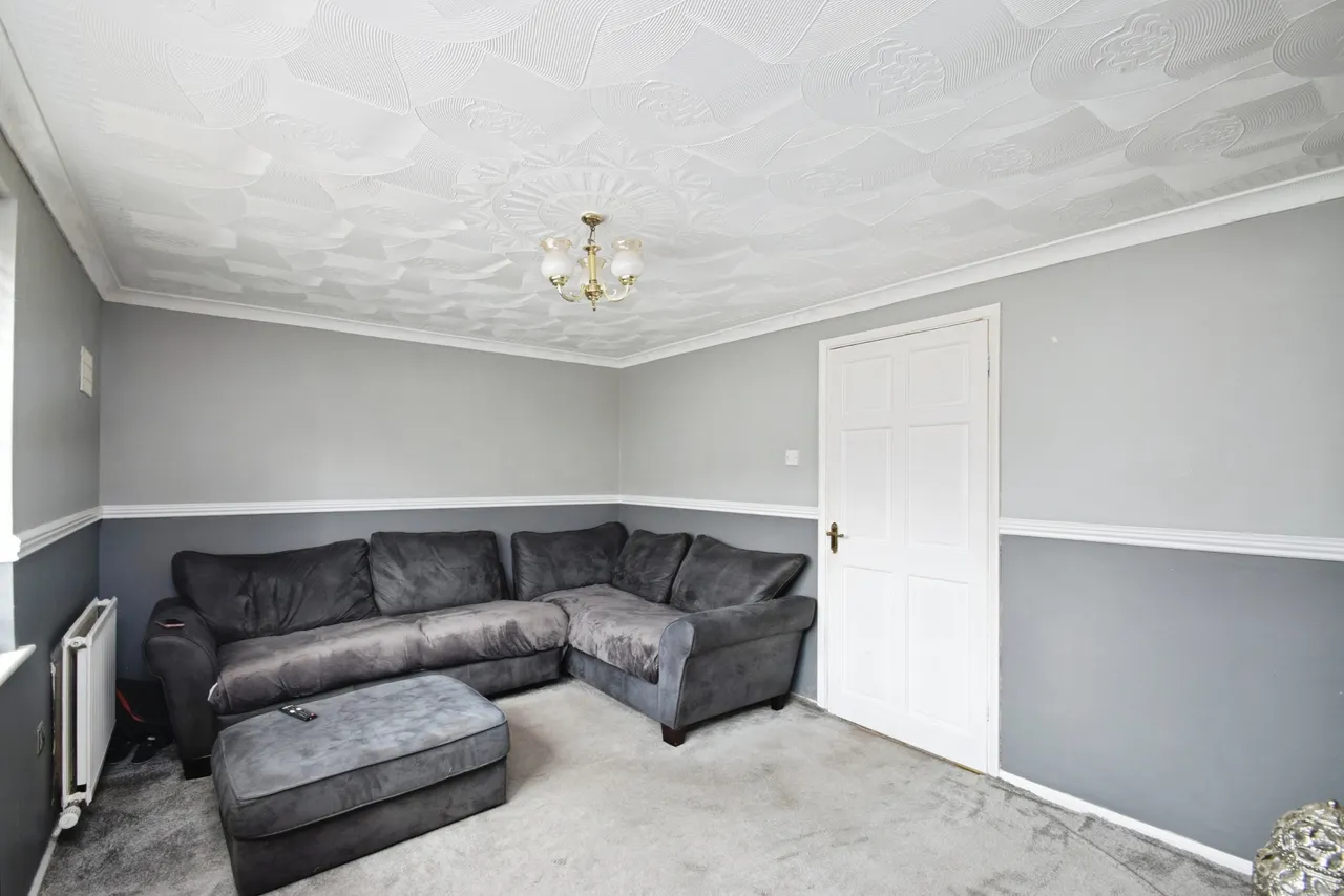 Bron Gwendraeth, Kidwelly, SA17, photo 7