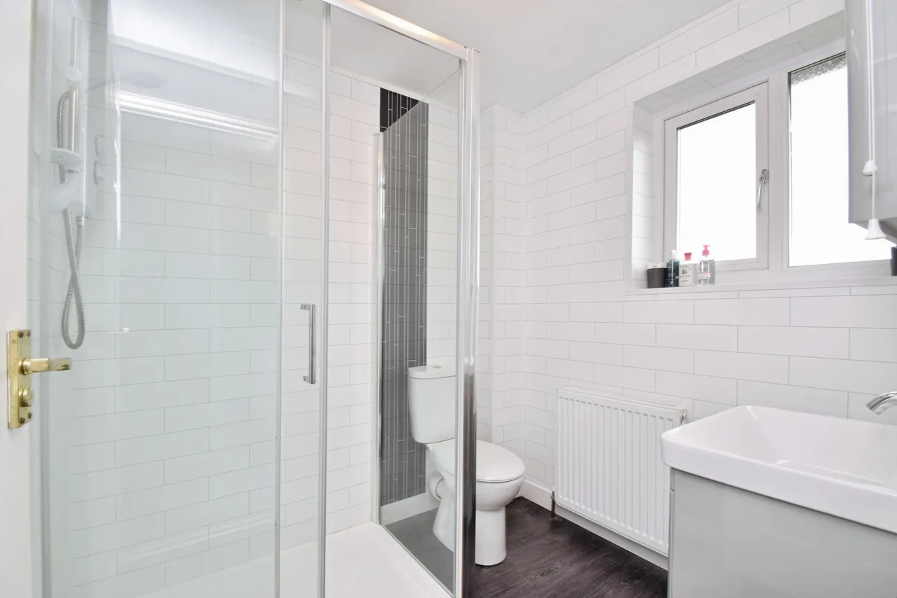 Bron Gwendraeth, Kidwelly, SA17, photo 37