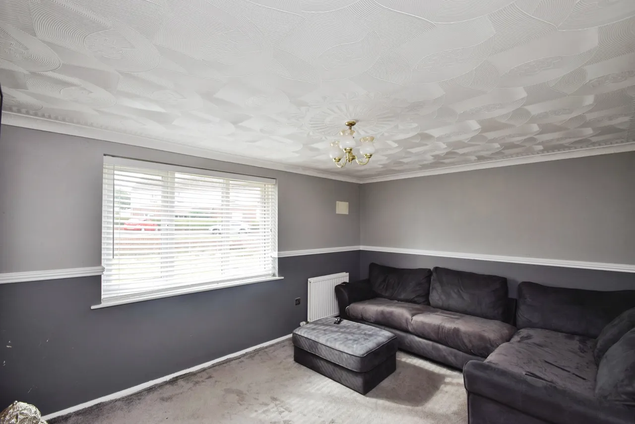 Bron Gwendraeth, Kidwelly, SA17, photo 9