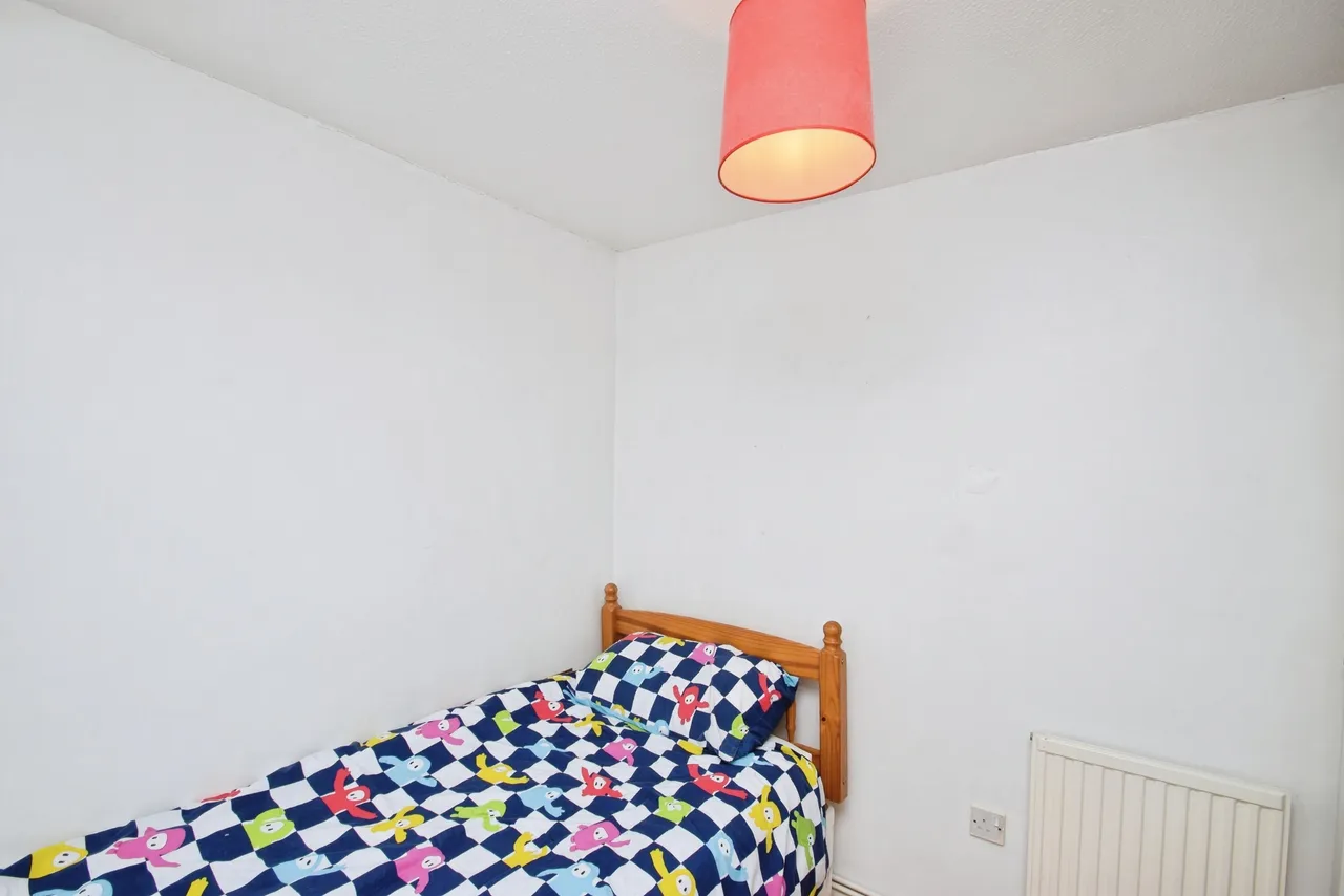 Bron Gwendraeth, Kidwelly, SA17, photo 28