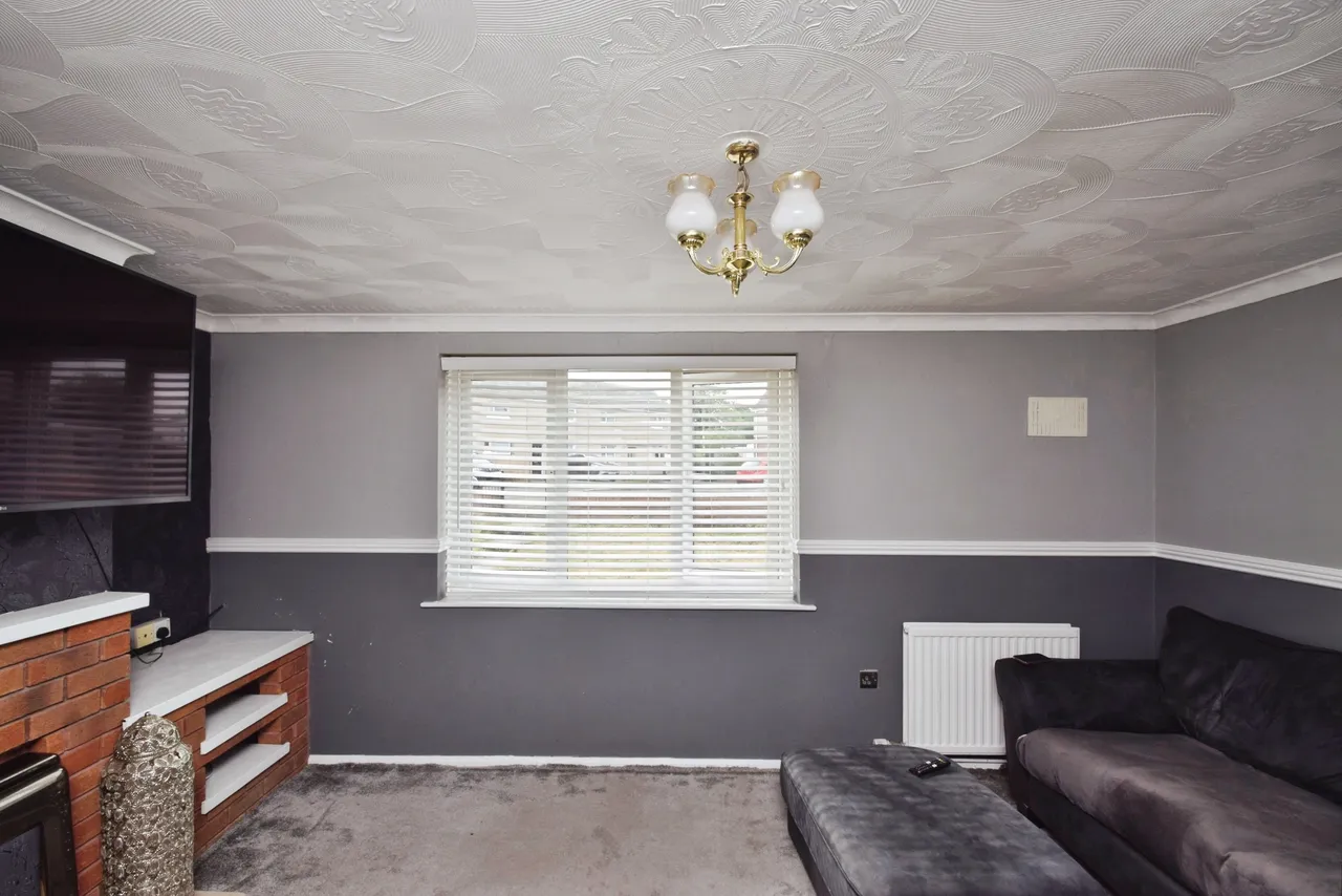 Bron Gwendraeth, Kidwelly, SA17, photo 8