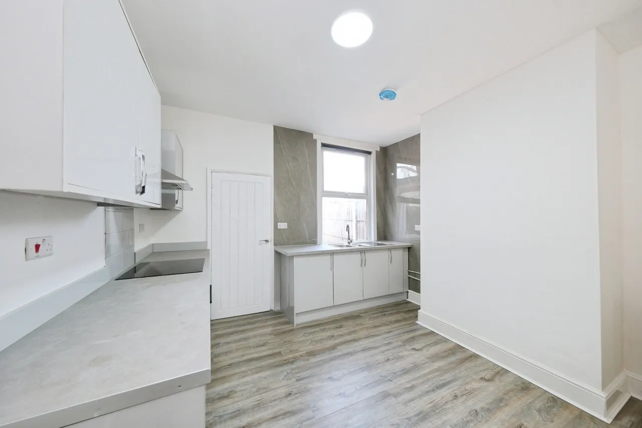 Sherbrooke Road, Nottingham, NG5, photo 6