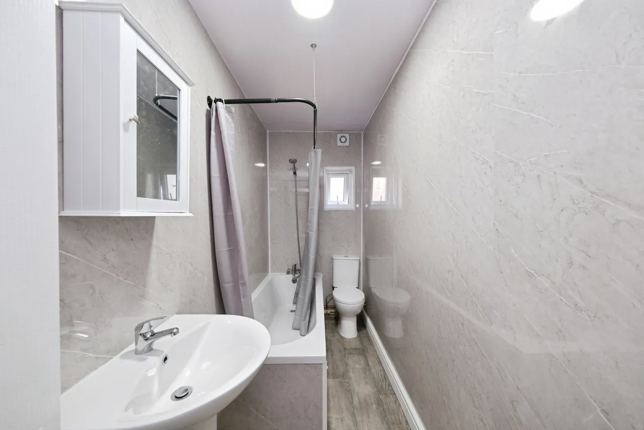 Sherbrooke Road, Nottingham, NG5, photo 10