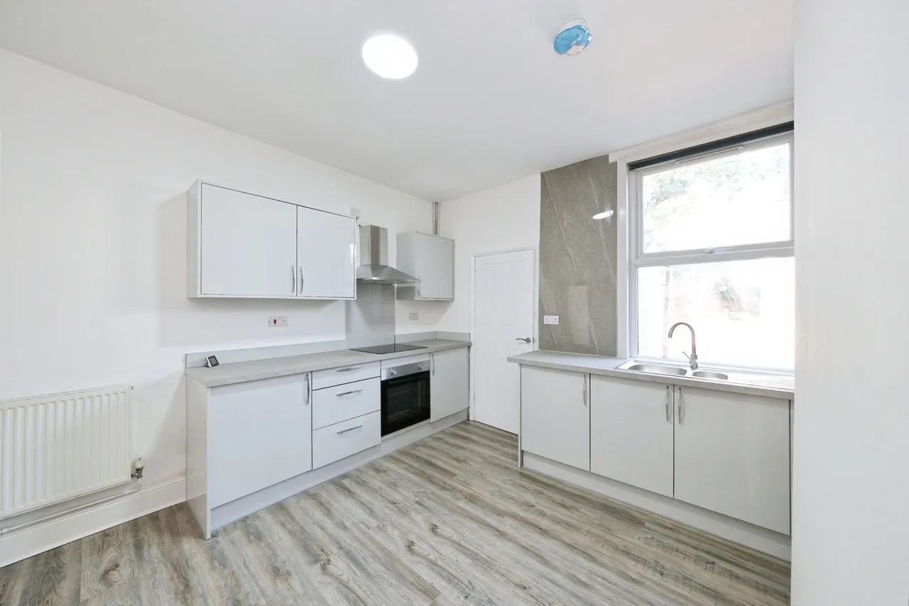 Sherbrooke Road, Nottingham, NG5, photo 2