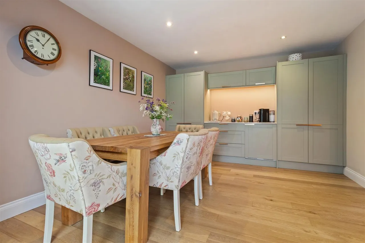 Beeches Avenue, Worthing, photo 3