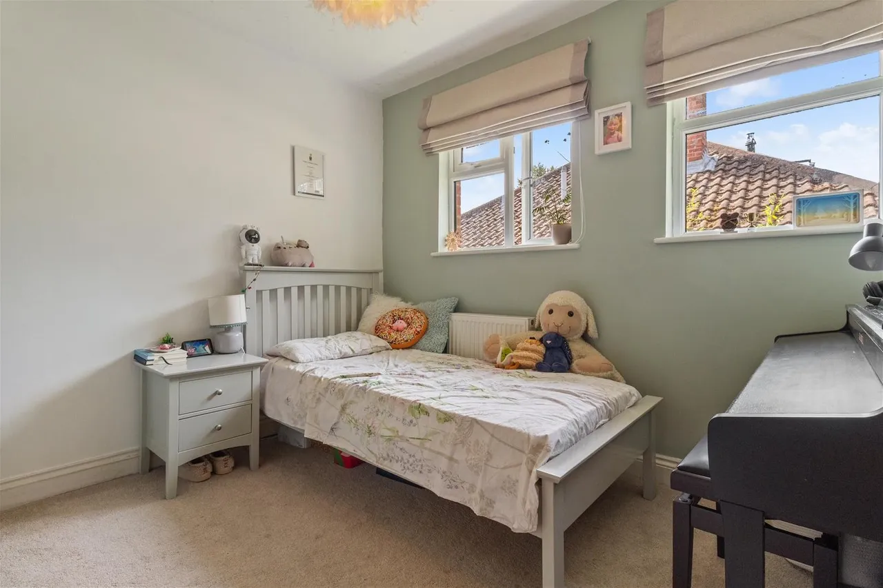 Beeches Avenue, Worthing, photo 17