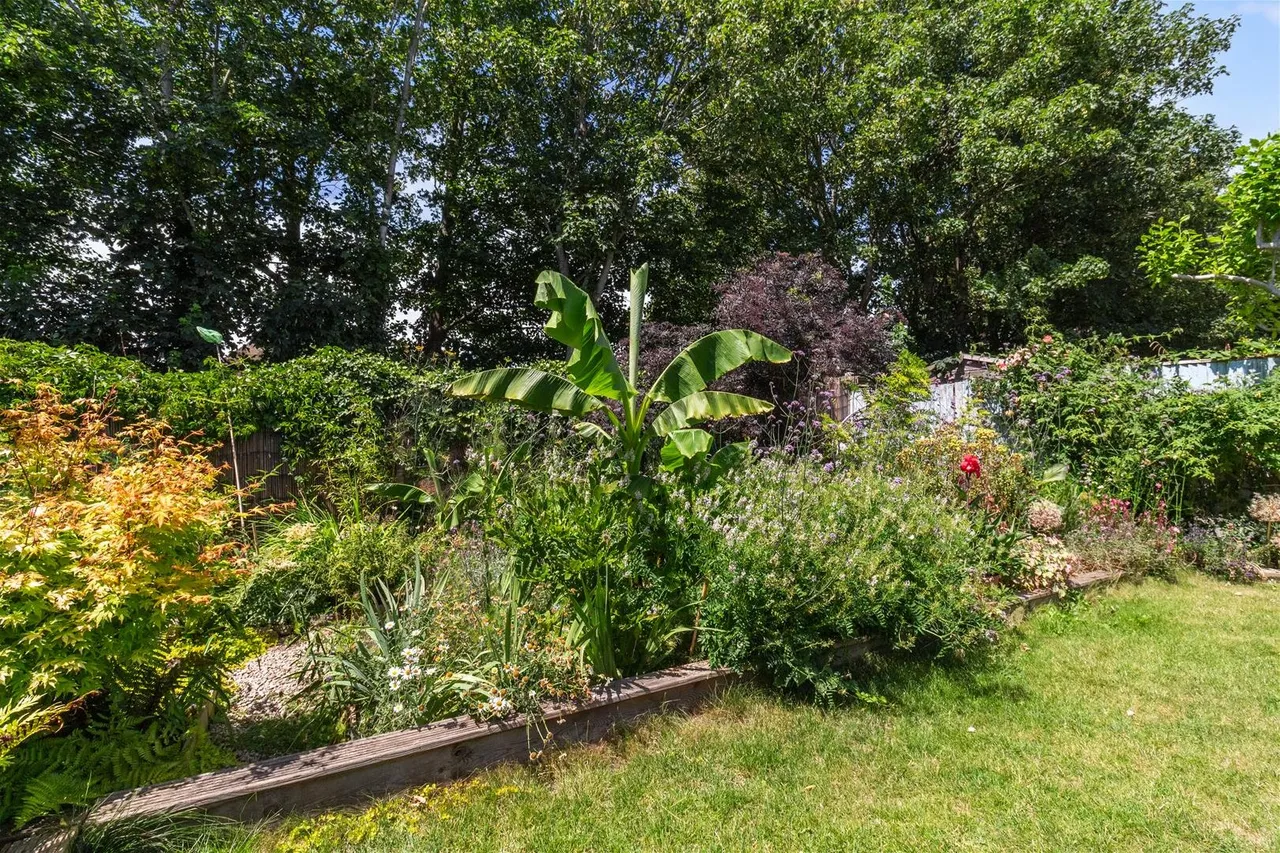 Beeches Avenue, Worthing, photo 24