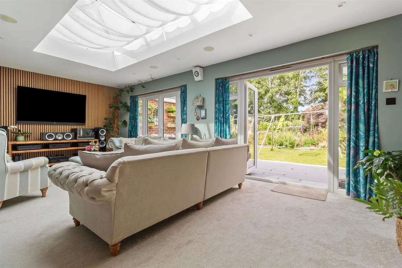 Beeches Avenue, Worthing, photo 9