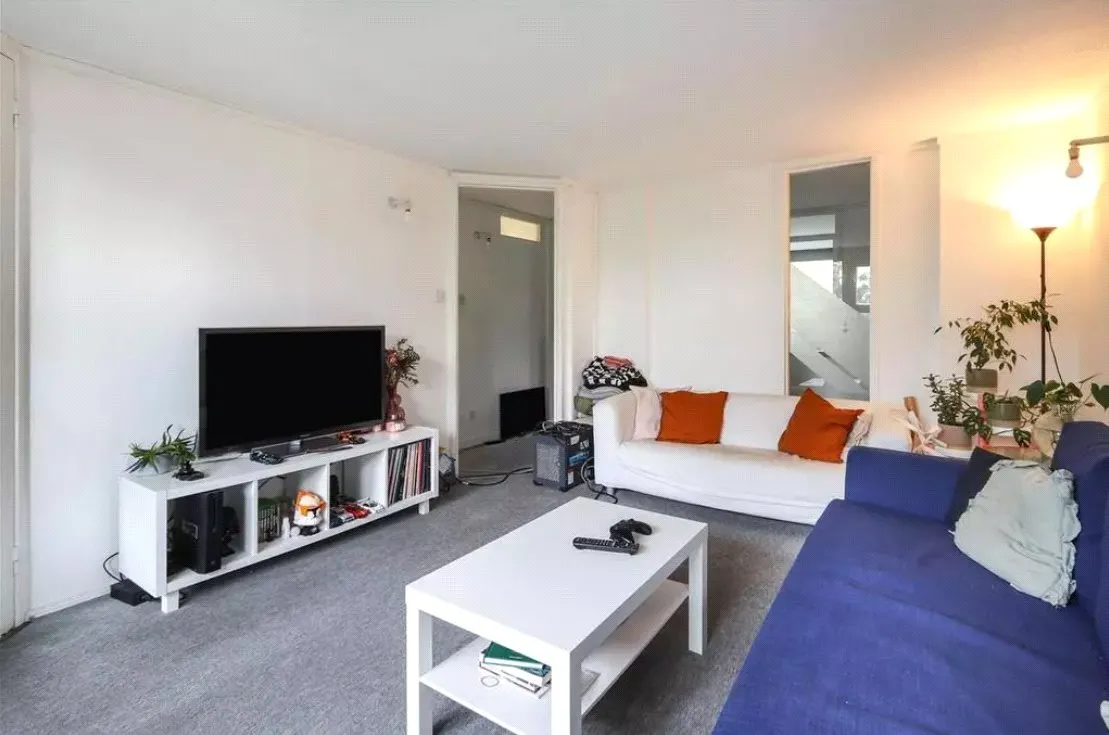 3 bed flat for sale, Blantyre Walk, Chelsea, SW10